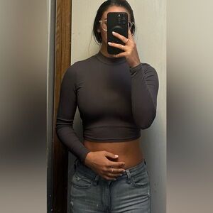mock neck crop top